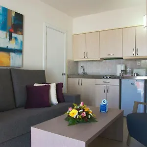 Lanzasur Club Bungalows 3*, Playa Blanca (Lanzarote) Spanje